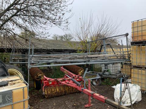 Eladó Bauer öntözőkeret