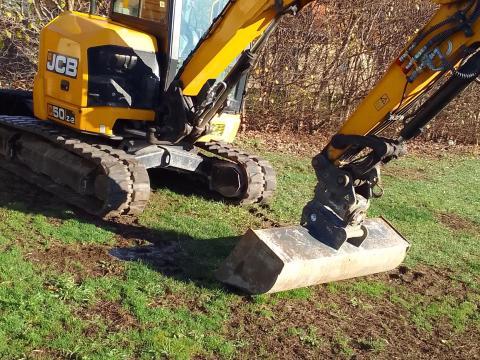 JCB 50Z2 minikotró eladó, kiváló állapotban