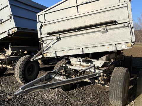 HW 80.11 pótkocsi eladó