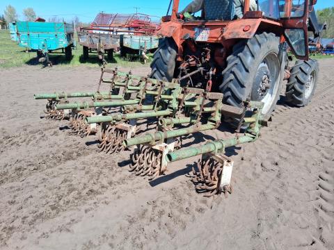 Sorközművelő 4 soros küllőskapa