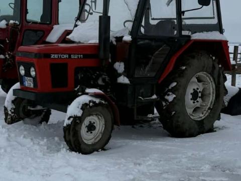 5211zetor