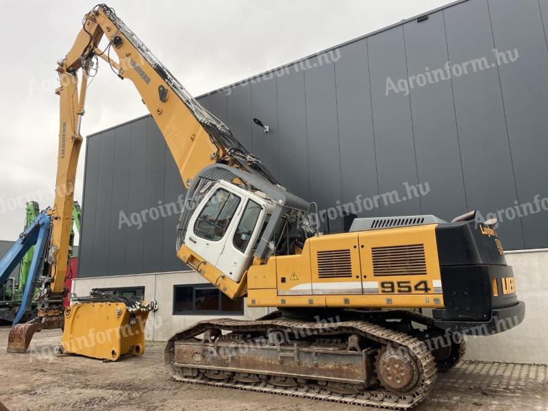 Liebherr R954C HDV – 28 m / 2007 / 9 565 üzemóra / Lízing 20%-tól