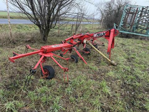 Fella 540 TH rendterítő