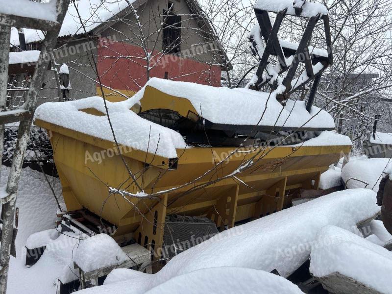 Tornado sószóró felépítmény műtrágyaszóró