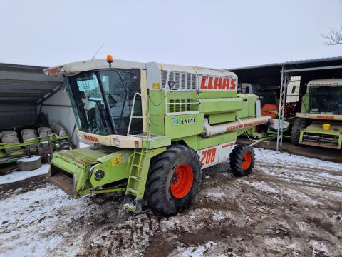 Claas Mega 208 kombájn C510 Claas Mega 208 kombájn C510