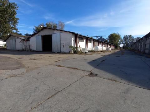 Baja közelében telephelynek alkalmas ingatlan eladó Baja közelében telephelynek alkalmas ingatlan eladó