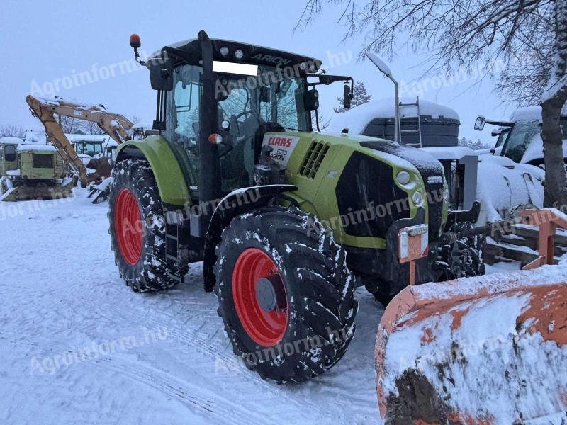 Claas Arion 620 +homlokrakodó