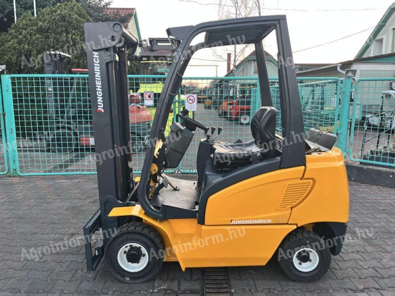 Jungheinrich 2 tonnás targonca (V-4033)