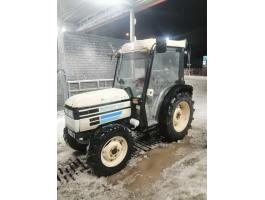 Lamborghini piros rendszámos 45 lovas