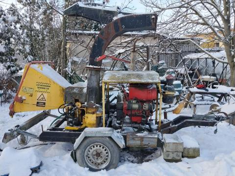 Egyedi 1500 BT T-25 ágaprító eladó