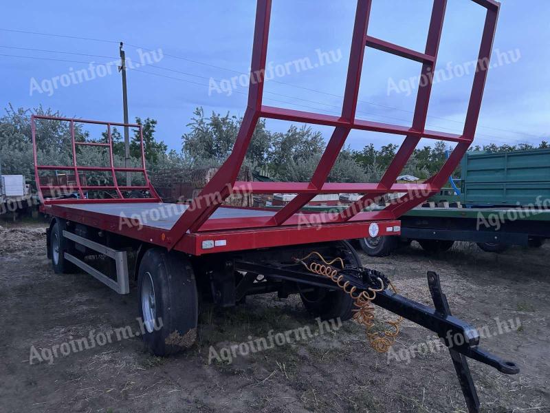 Bálaszállító pótkocsi