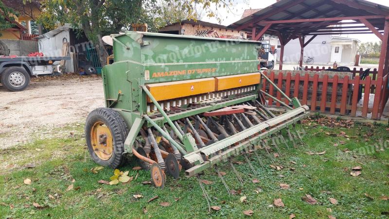 Eladó Amazone D7 Super tárcsás vetőgép