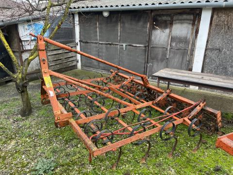 Rugós-kapás kultivátor eladó