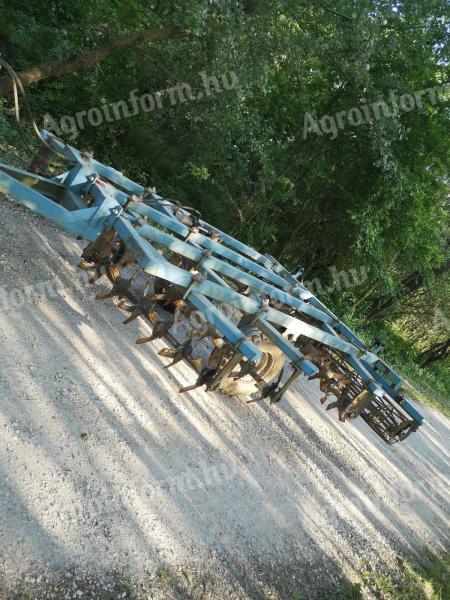 Leták 2,8 m vontatott ásóborona