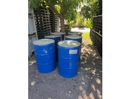 Használt fémhordó