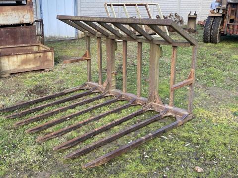 Függesztett gallykitoló villa eladó Függesztett gallykitoló villa eladó