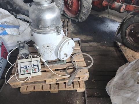 Tejszeparàtor Tejszeparàtor