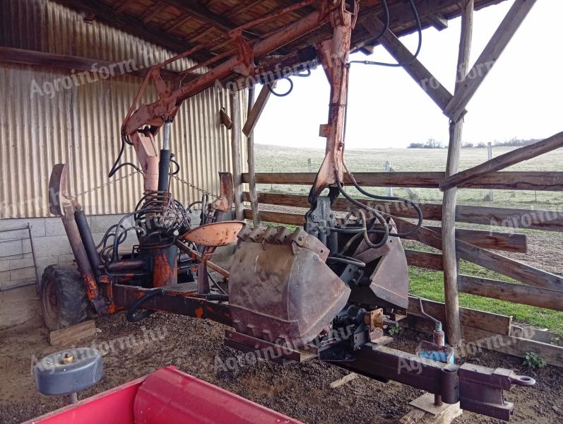 Eladó UNHZ-500 rakodó