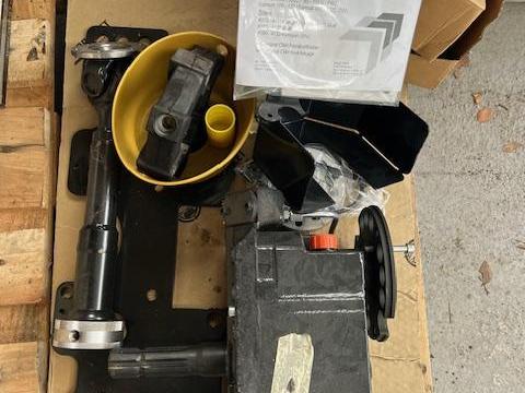 CNH GÉPEKRE - CASE IH / NEW HOLLAND / STEYR FRONTHIDRAULIKA + FRONT TLT