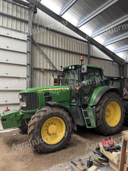 John Deere 6830 Premium traktor eladó