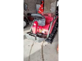 KUBOTA AC16 lánctalpas kistraktor – „Küklopsz”