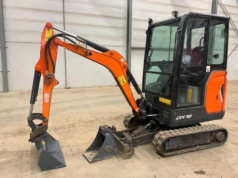 Doosan DX 19 / 2020 / 2.398 üzemóra / Lízing 20%-tól