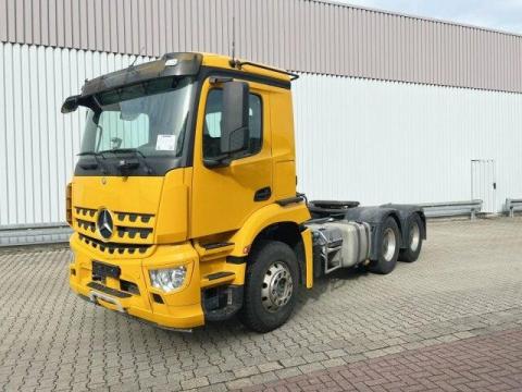Mercedes-Benz Arocs 2640 LS 6x4 / 2015 / 494 840 km / Lízing 20%-tól
