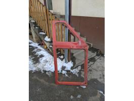 MTZ ajtókeret jobbos