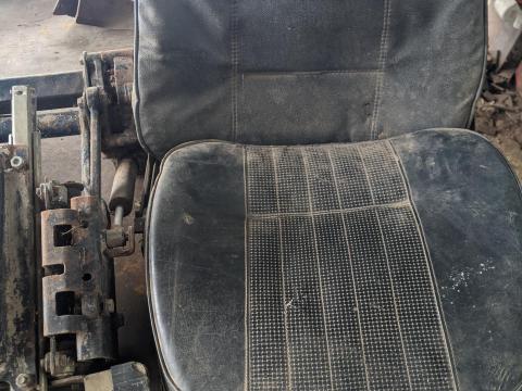 MTZ ülés eladó MTZ ülés eladó