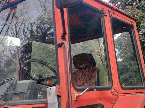 Eladó MTZ panoráma fülke üléssel és műszerfallal