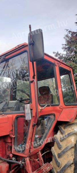 Eladó MTZ panoráma fülke üléssel és műszerfallal