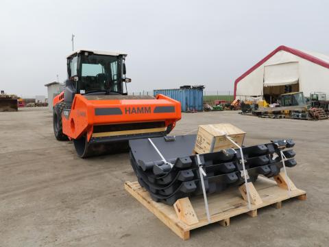 Eladó vadonatúj Hamm HC 200i egyhengeres úthenger Eladó vadonatúj Hamm HC 200i egyhengeres úthenger