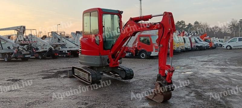 Bobcat E26 - *WITH NEW OIL PUMP*