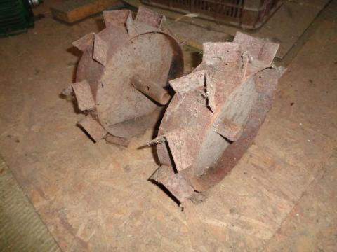 Rotációskapához körmös kerék eladó Hajdúszoboszlón