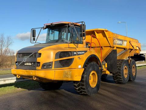 Volvo A30G / 2016 / 10 946 üzemóra / Lízing 20%-tól