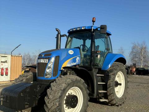 New Holland T 8010