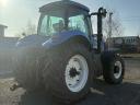New Holland T 8010