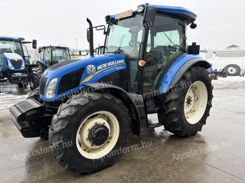 NEW HOLLAND TD5.85
