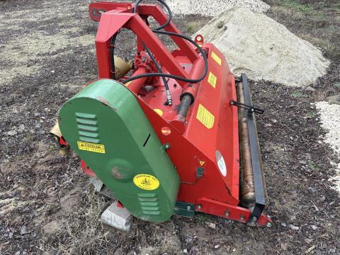 Komáromi gép szárzúzó eladó