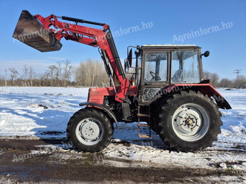 Mtz 820.2 homlokrakodó