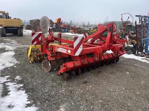 Pöttinger TerraDisc 300 rövidtárcsa kiváló állapotban