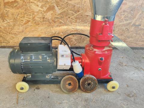 Terménygranuláló (pelletáló) eladó