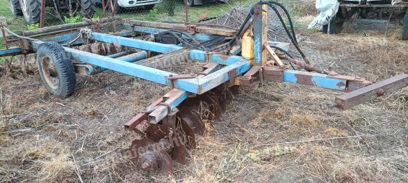 3,2 méteres "V" tárcsa