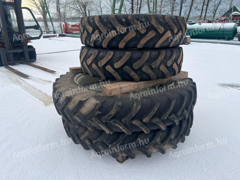 ÁPOLÓKERÉK,  MŰVELŐKERÉK GARNITÚRA,  NEW HOLLAND,  CASE,  MCCORMICK,  STEYR,  13.6-48, 340/85R48, 320/85R32 VAGY 11.2-36, 270/95R36