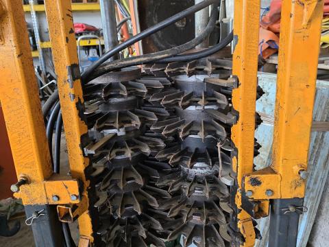 Pellenc kombájnhoz gyári előmetsző eladó