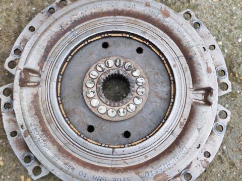 Torziós tárcsa CLAAS/Renault 600-800-as szériához Torziós tárcsa CLAAS/Renault 600-800-as szériához