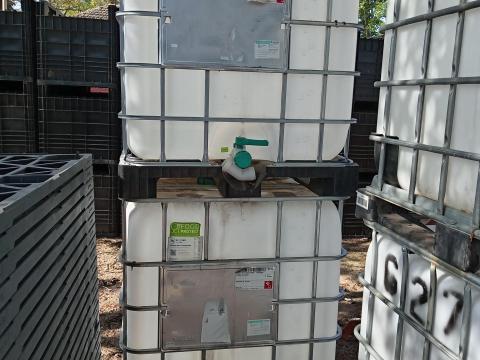 IBC tartály 1000 L IBC tartály 1000 L