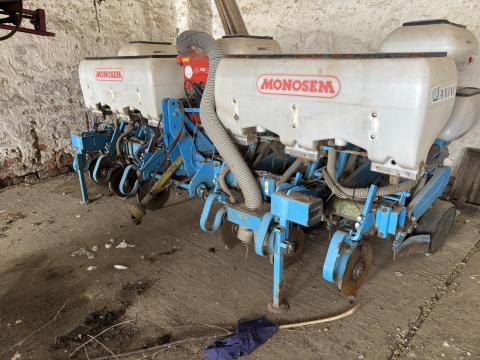 Monosem 6 soros vetőgép eladó Monosem 6 soros vetőgép eladó
