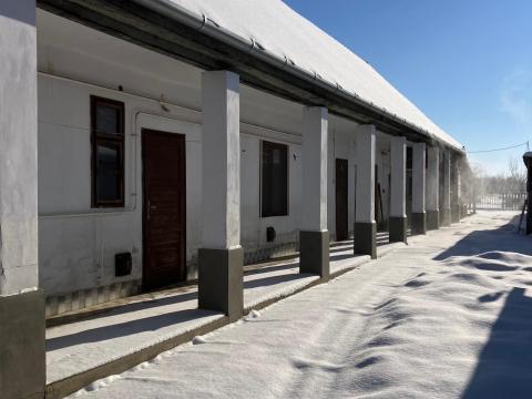 Eladó parasztház - Harta,  Arany János utca 137