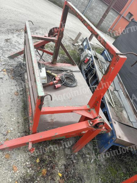 Dob mosó konténer fordítóval